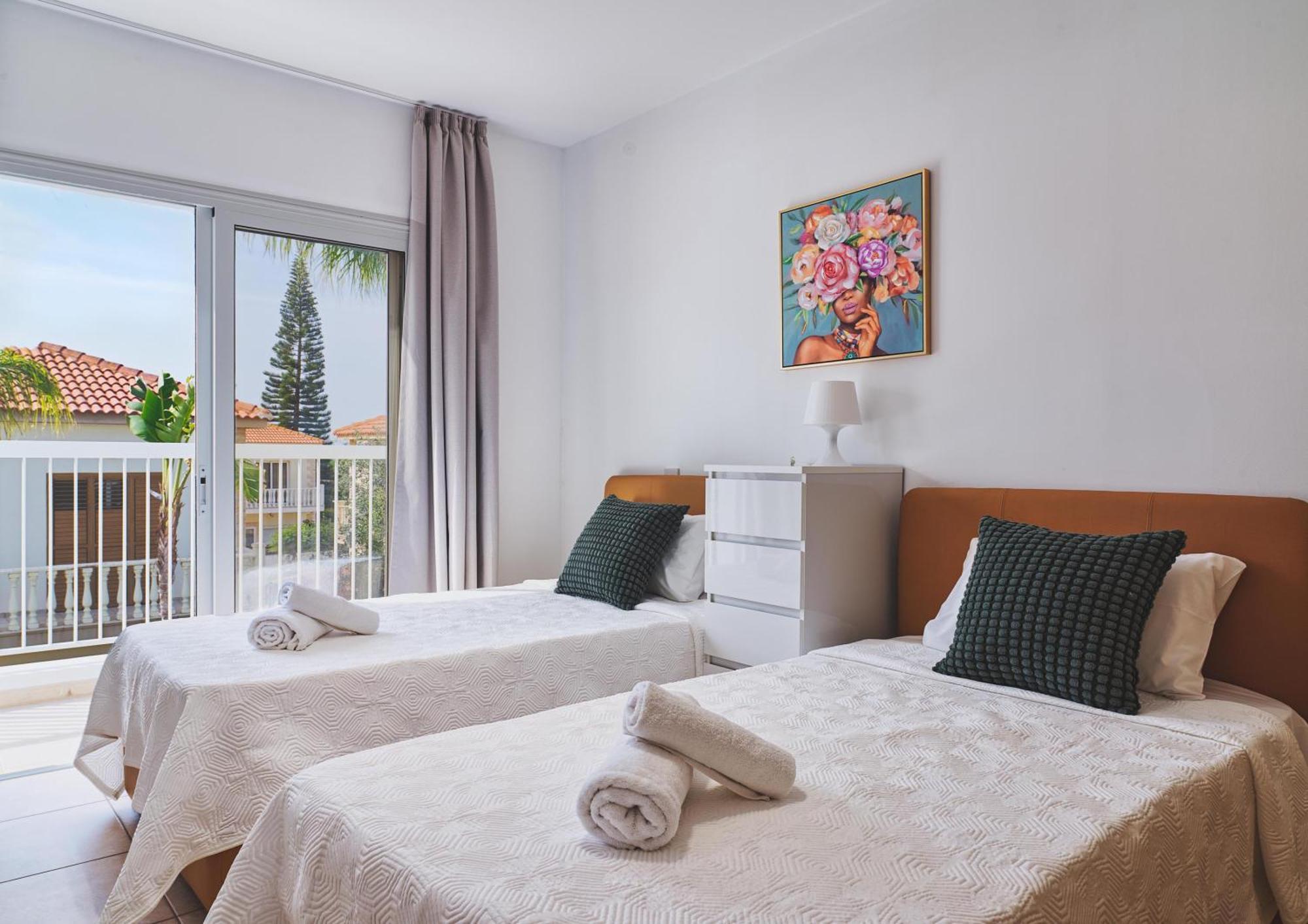 Luxvillasrentals أيا نابا المظهر الخارجي الصورة